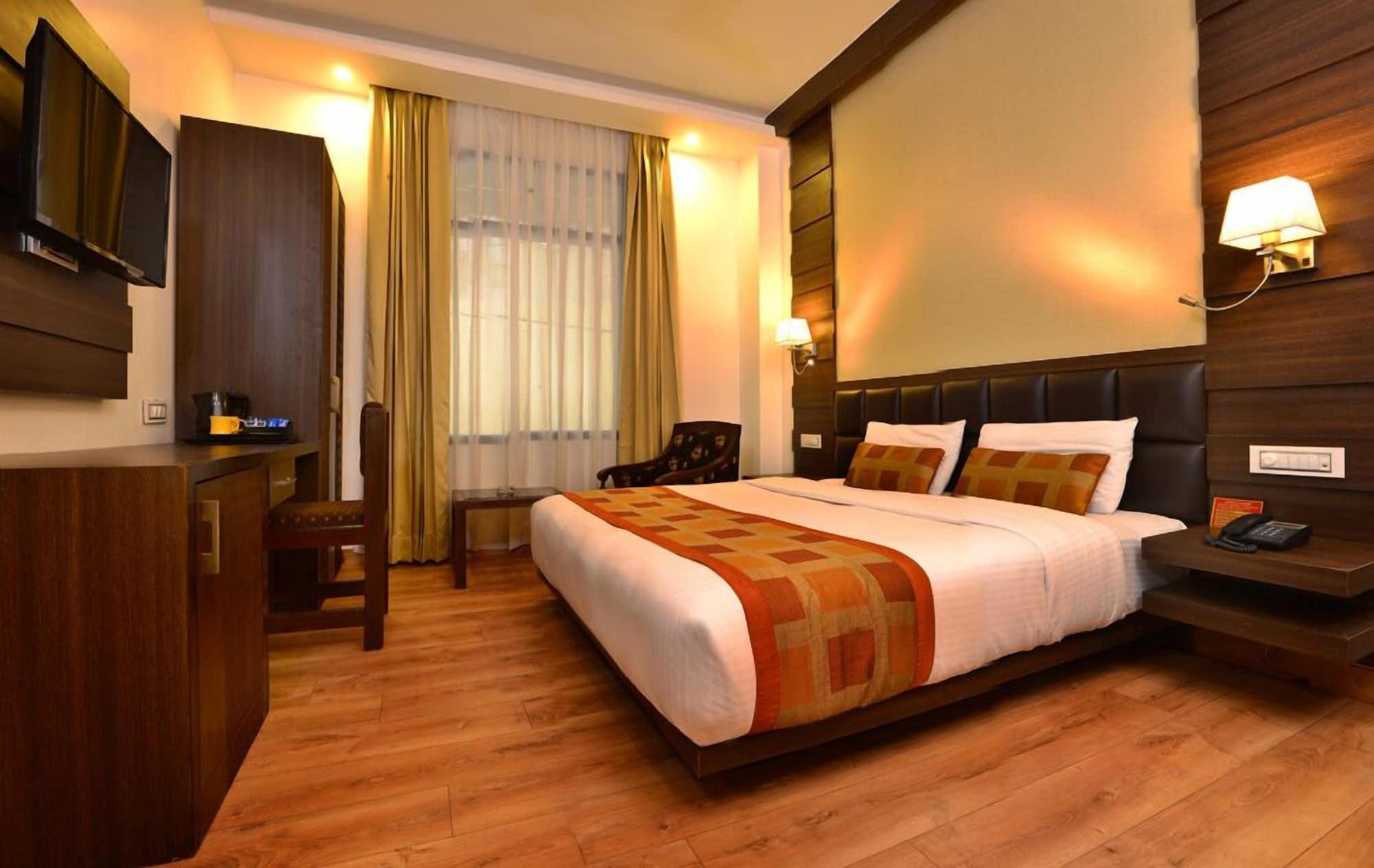 Hotel O Metro Height'S Near Nangloi Railway Metro Station Δελχί Εξωτερικό φωτογραφία