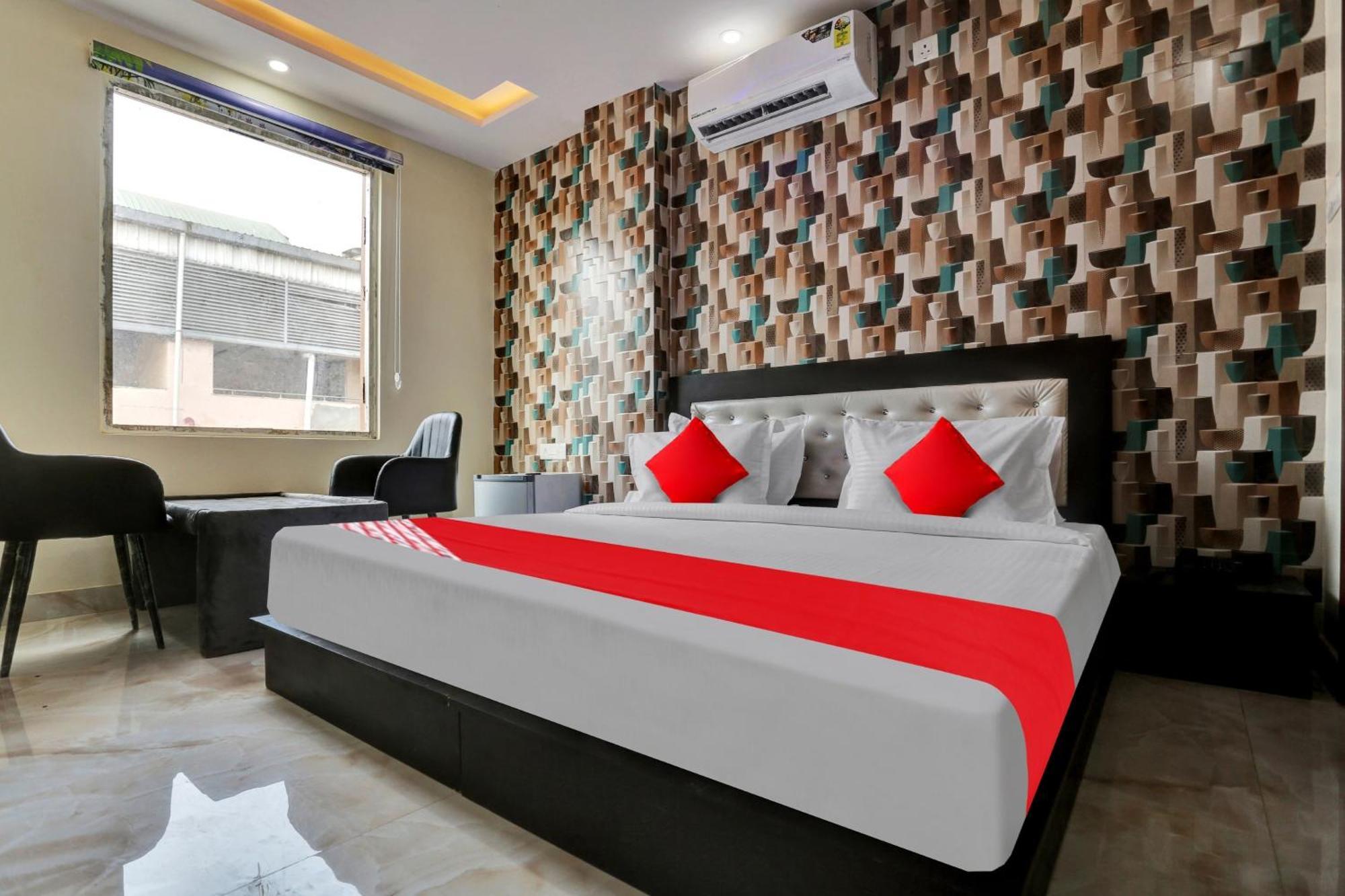 Hotel O Metro Height'S Near Nangloi Railway Metro Station Δελχί Εξωτερικό φωτογραφία