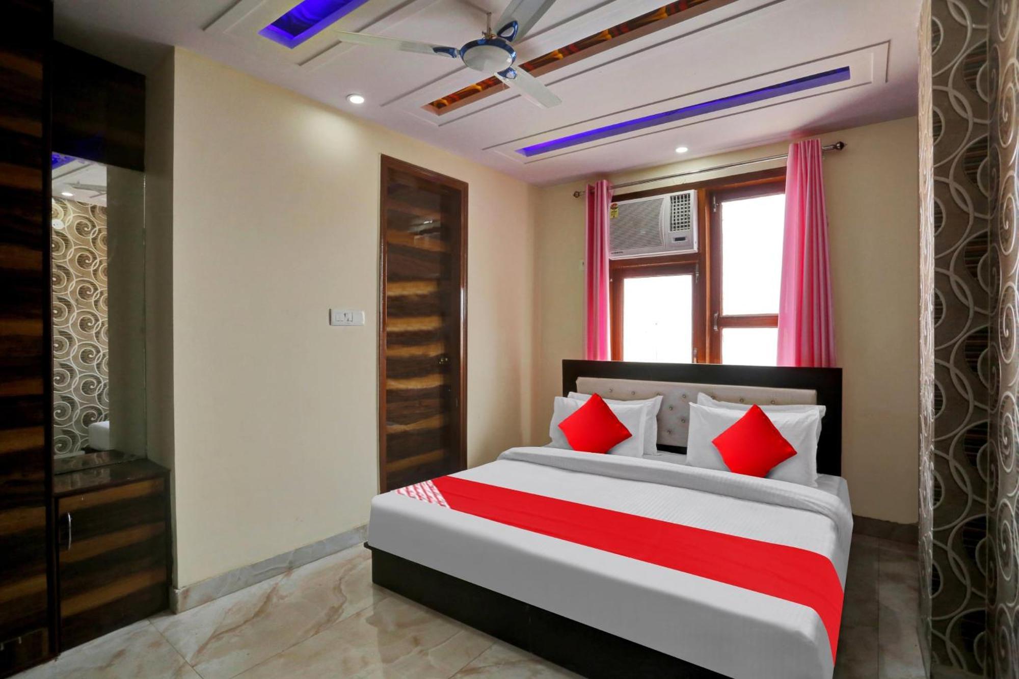 Hotel O Metro Height'S Near Nangloi Railway Metro Station Δελχί Εξωτερικό φωτογραφία