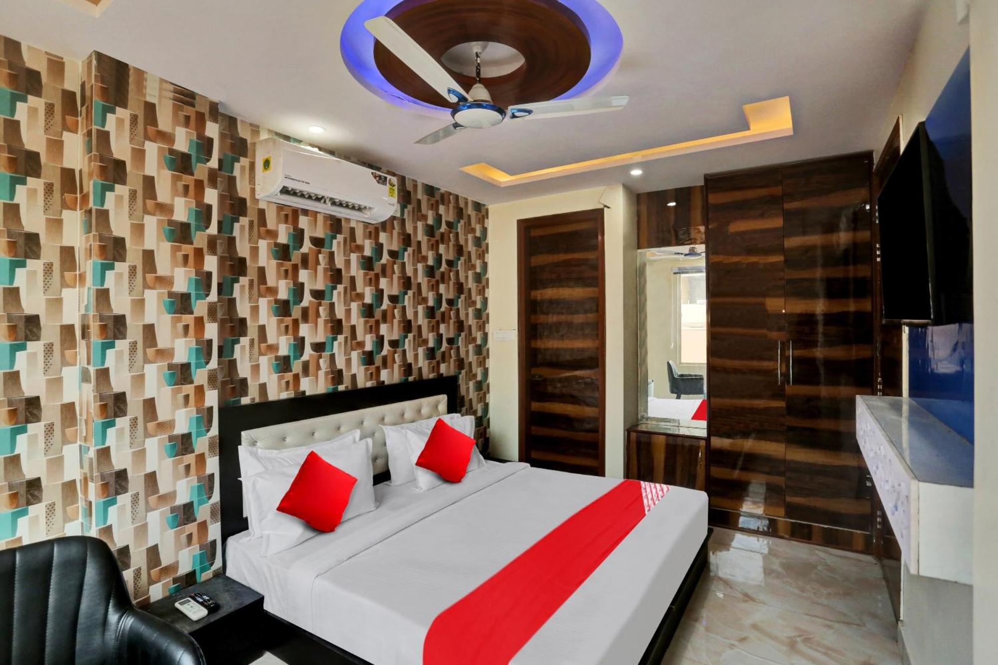Hotel O Metro Height'S Near Nangloi Railway Metro Station Δελχί Εξωτερικό φωτογραφία