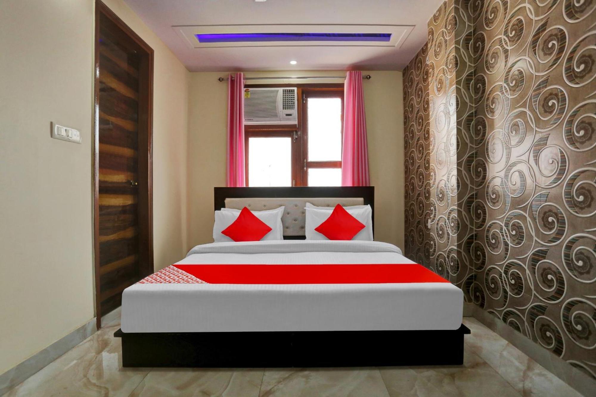Hotel O Metro Height'S Near Nangloi Railway Metro Station Δελχί Εξωτερικό φωτογραφία