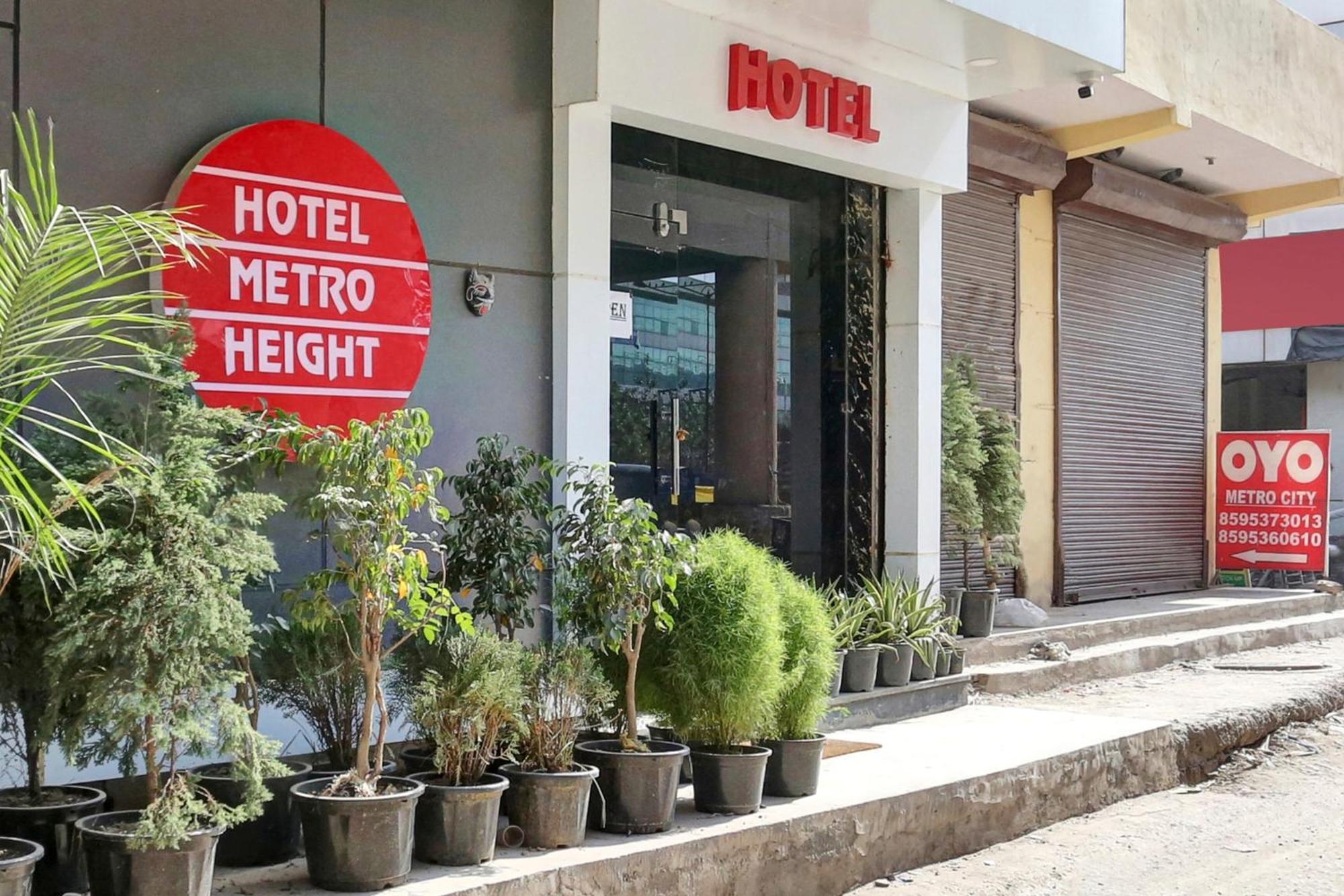 Hotel O Metro Height'S Near Nangloi Railway Metro Station Δελχί Εξωτερικό φωτογραφία