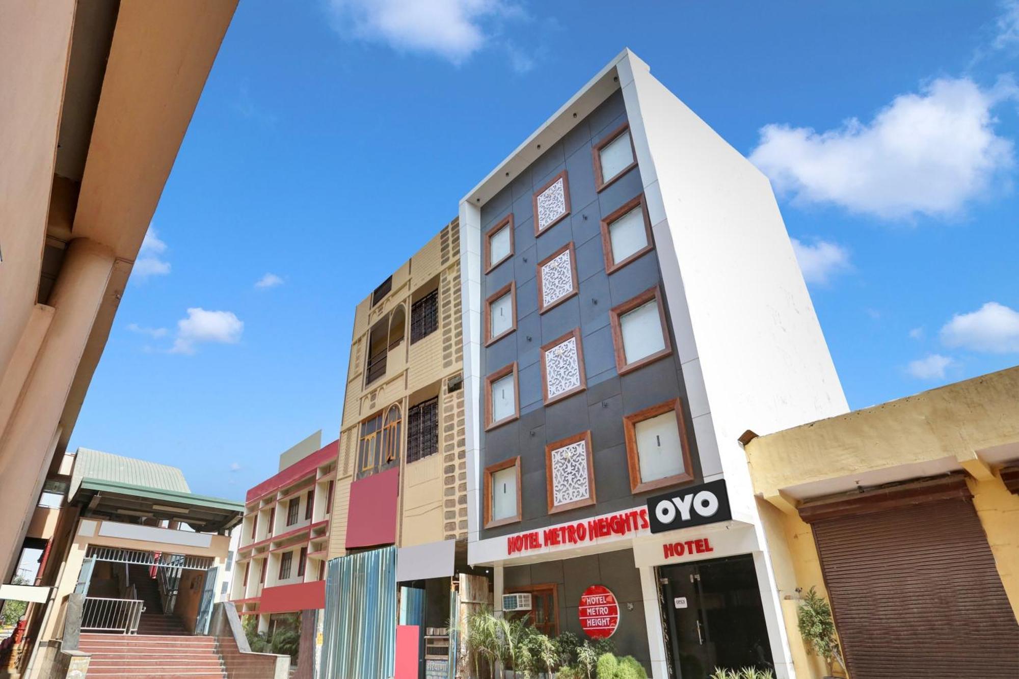 Hotel O Metro Height'S Near Nangloi Railway Metro Station Δελχί Εξωτερικό φωτογραφία